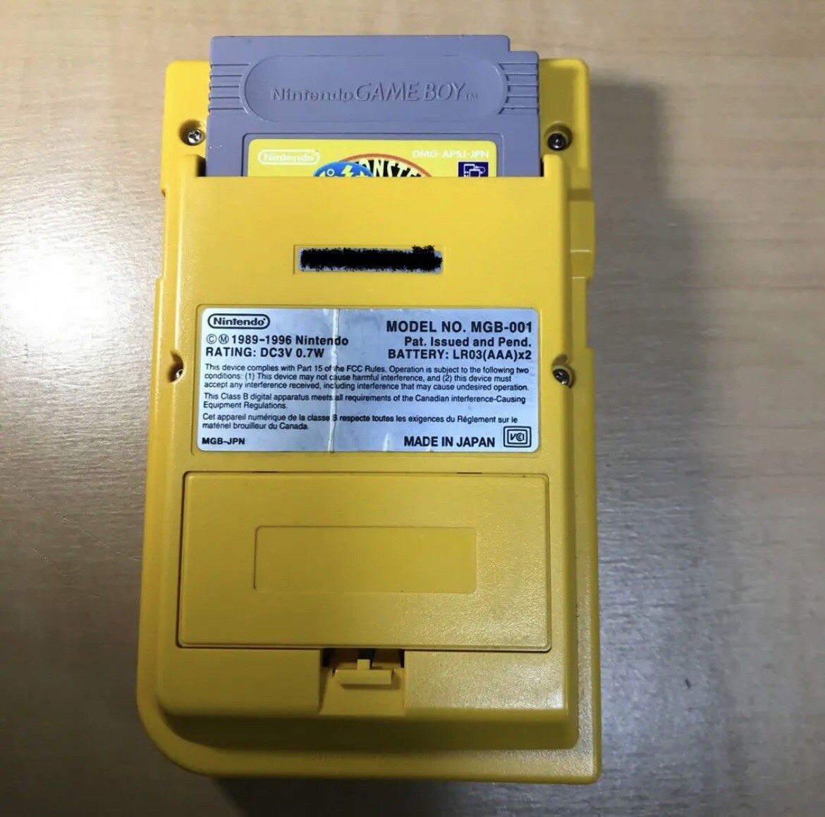 Nintendo GameBoy Pocket yellow & Pokemon Pikachu Soft & Pocket