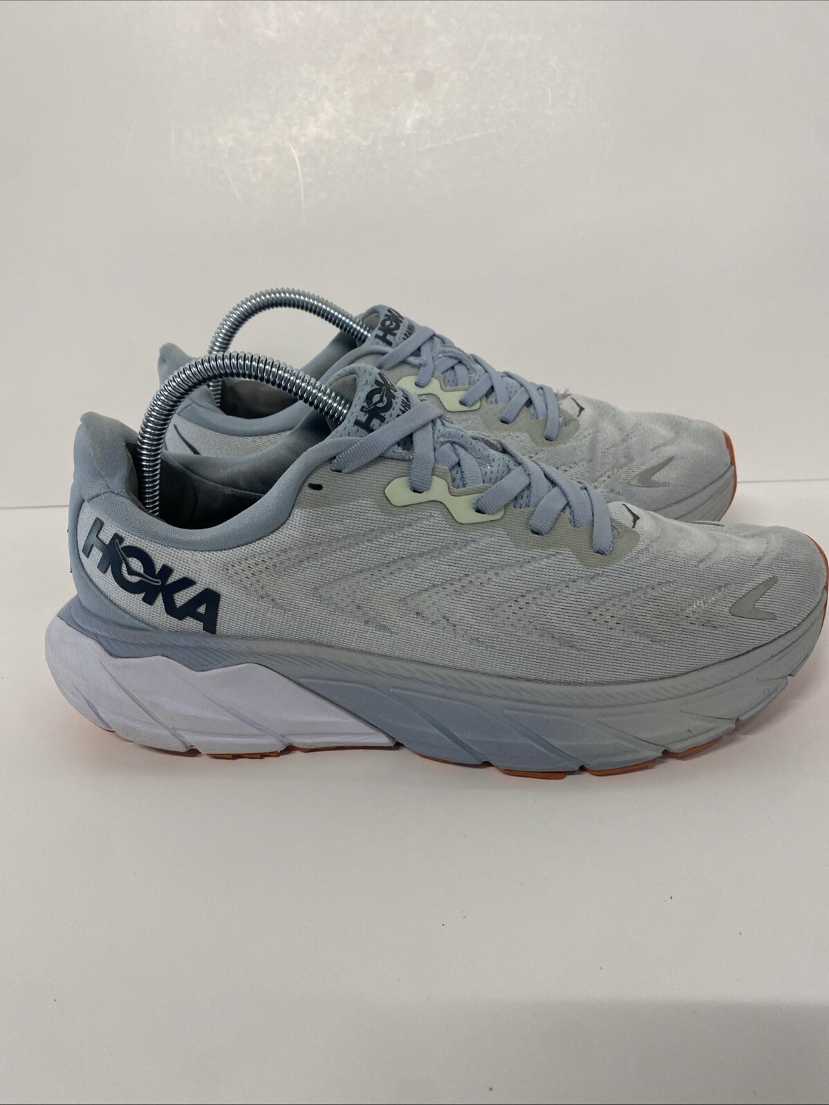 Hoka One One Arahi 6 Womens Running Shoes Size 9.5 Medium Gray Athletic