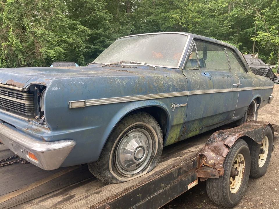 AMC AMERICAN RAMBLER ROGUE SCRAMBLER 1968 S/C paneles interiores traseros azul Foto 2 de 4