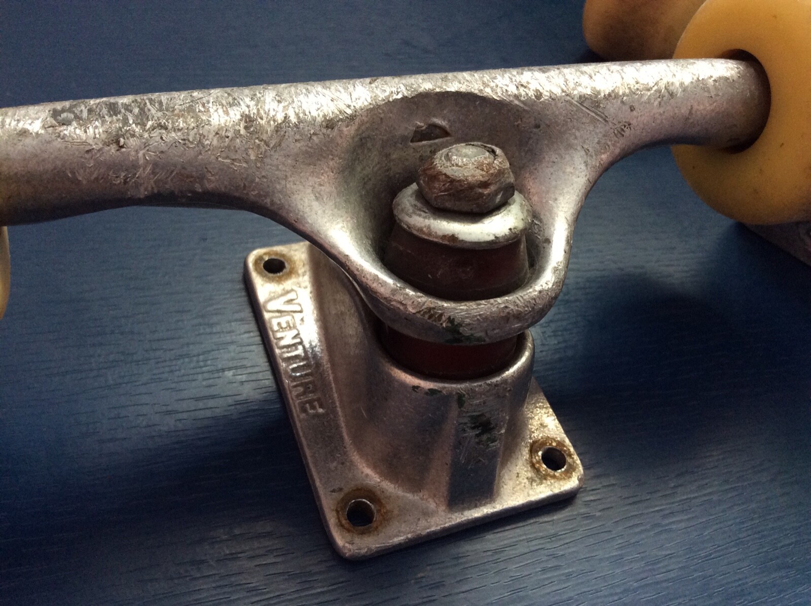 Vintage Cheap SALE Start venture trucks skateboard