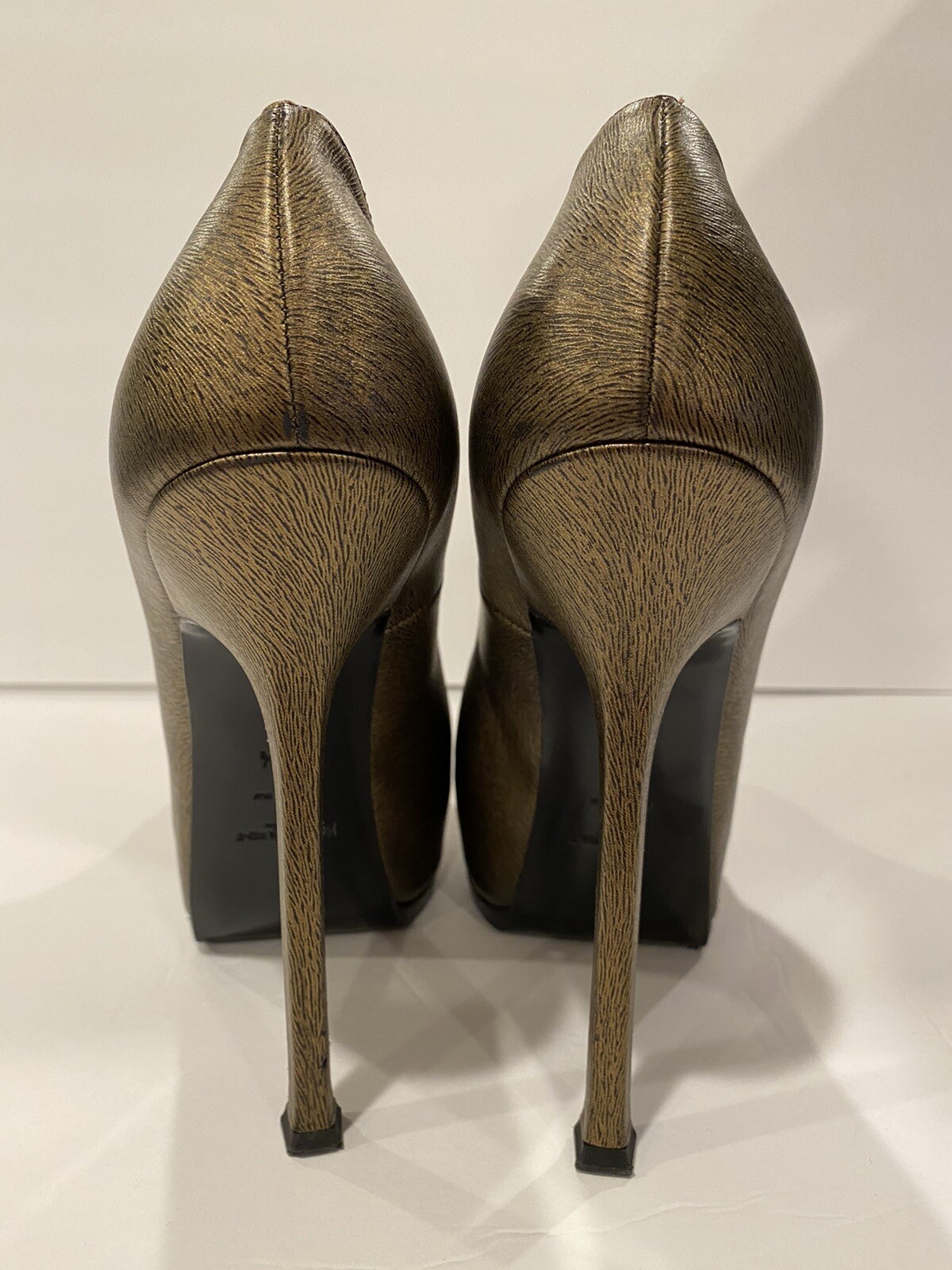 YSL Yves Saint Laurent Tribtoo décolleté in pelle tacco bronzo 38 5 8 8 5 $795