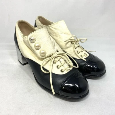 CHANEL Bottines Talon Bottes Femme Beige Noir Bicolore Taille 35 1/2C - Photo 1/4