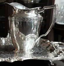 Vintage Wm. A Rogers Scroll Trim Silverplate Water Pitcher 8”