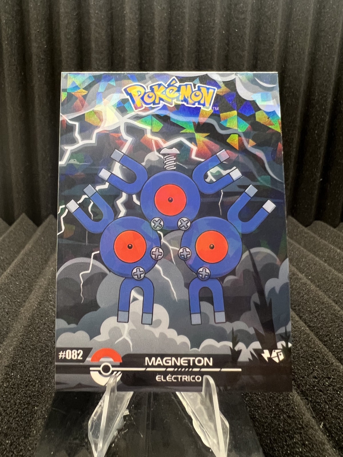 Magneton #82 - Cracked Ice Holo - Crystal Dark Black 2025 - Pokemon Card