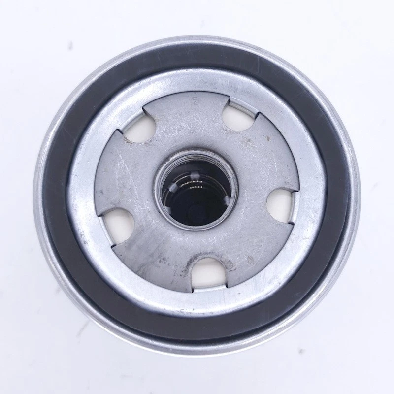 Filtro de aceite H6BG-6714-BA Ford Focus 1.5T EcoBoost Foto 4 de 4