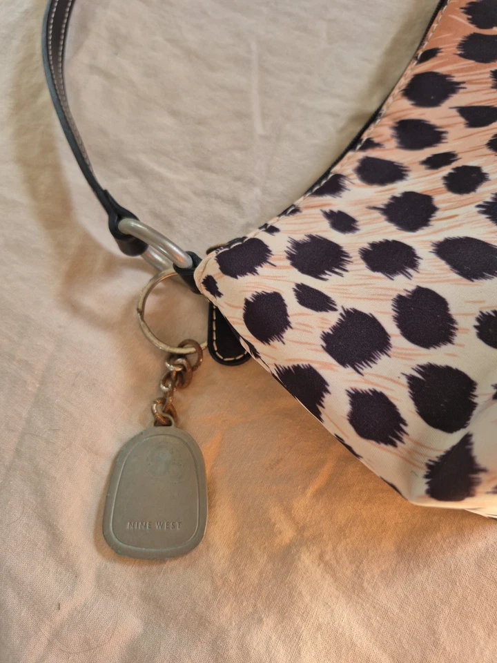 Bolso de mano estampado leopardo y2k caprichoso vibraciones góticas 9 Oeste Foto 3 de 4