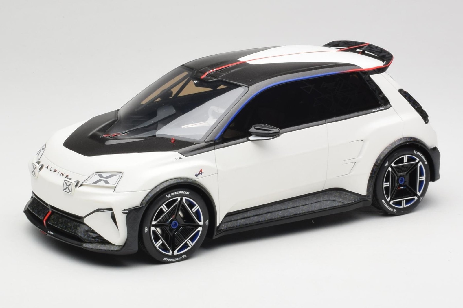 Ottomobile Alpine A290 2023 1:18 OT468