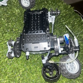 LEGO Spybotics Lot Gigamesh G60 (3806) & Technojaw T55 (3809 PARTS ONLY