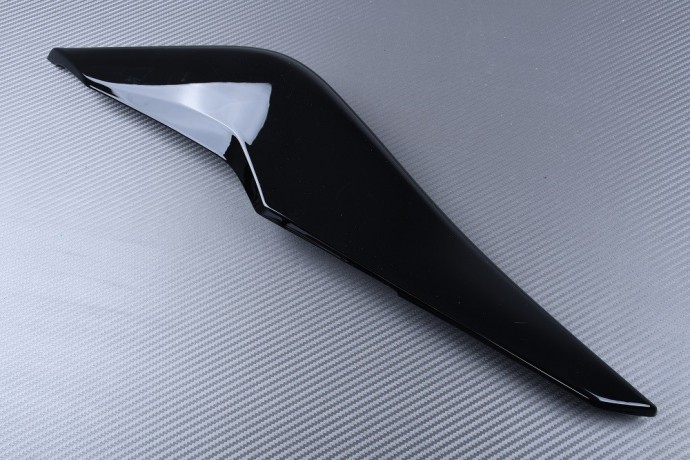 Carénage droit CBR 125R cassé ? Remplacez-le par cette coque arrière noire