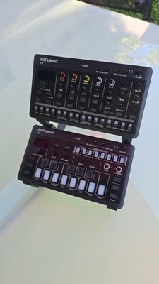 restama Doppel-Ständer für Controller Roland J-6, T-8, E-4, S-1, P-6 Kunststoff 