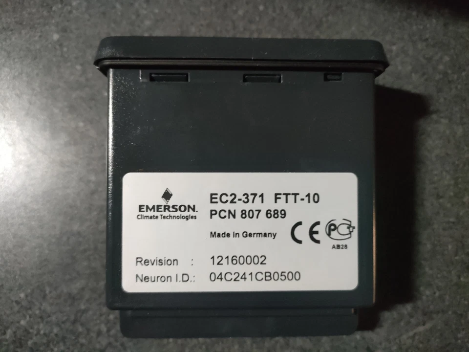 Régulateur EMERSON EC2-371 FTT10 - Photo 3/4