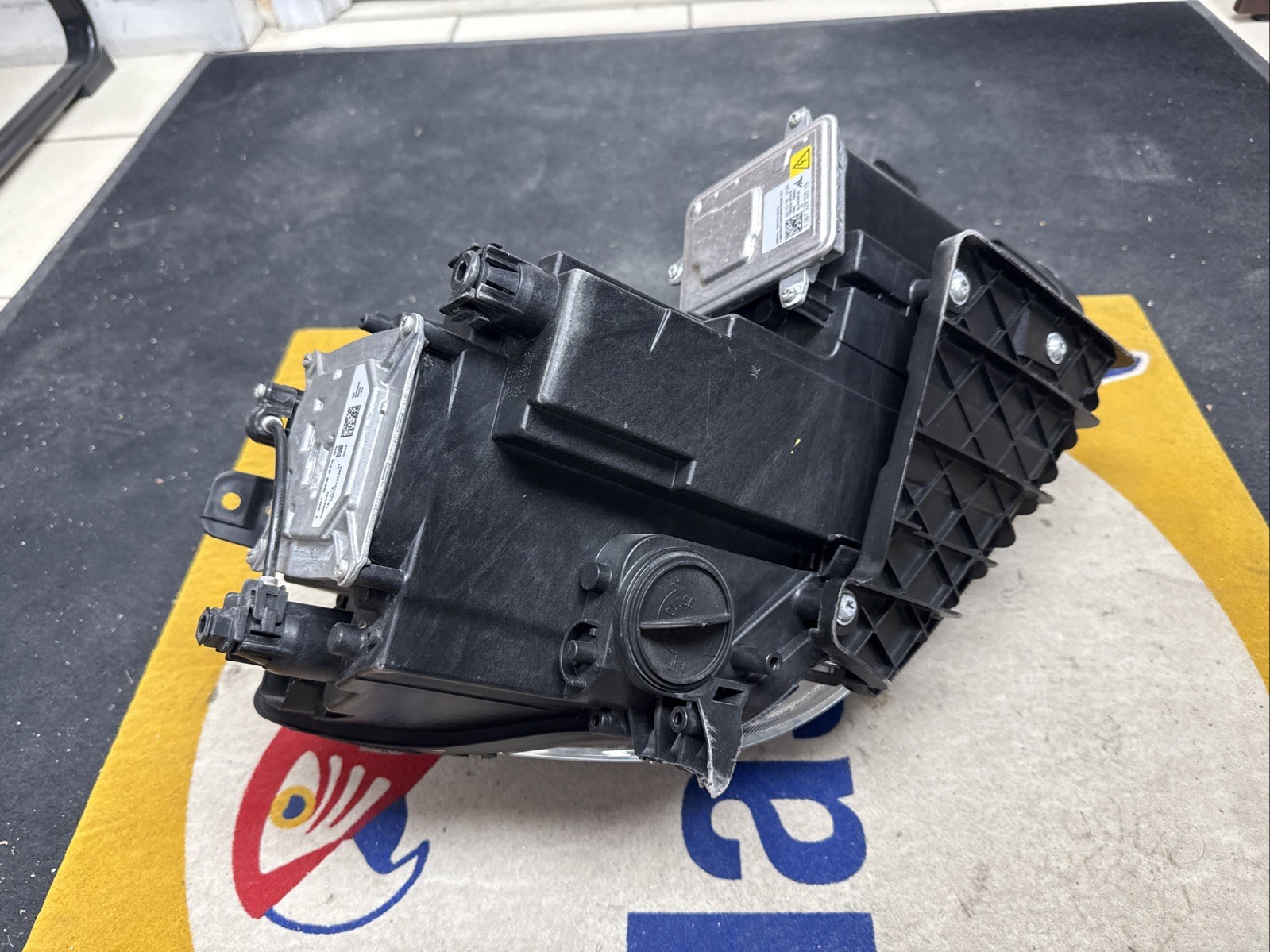OEM| 2014 - 2017 Maserati Ghibli Xenon HID Headlight (Left/Driver) #00670038241
