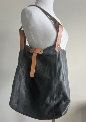TITCH Grey leather tote shoulder bag camel straps Pretty nice