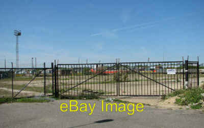 Foto 6x4 Werke Eingang gegenüber North Quay Lowestoft ein paar Jahre c2013
