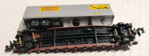 Con-Cor N Scale 50' TOFC Flat Car w/ Trailer Western Pacific #2208 - Picture 3 of 6