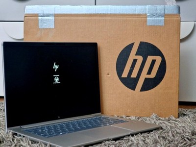 HP EliteBook 640 G11 | Intel Core Ultra 5 135U | 16GB DDR5 | 1TB SSD | 14'' WUXGA