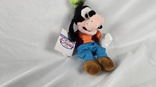 GOOFY Mini Bean Bag 9" Plush Dog The Disney Store 1990s Vintage Walt Disney