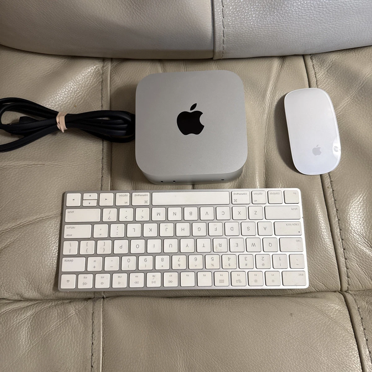 25+ Apple Mac mini 16GB 256GB Desktops & All-In-One Computers for