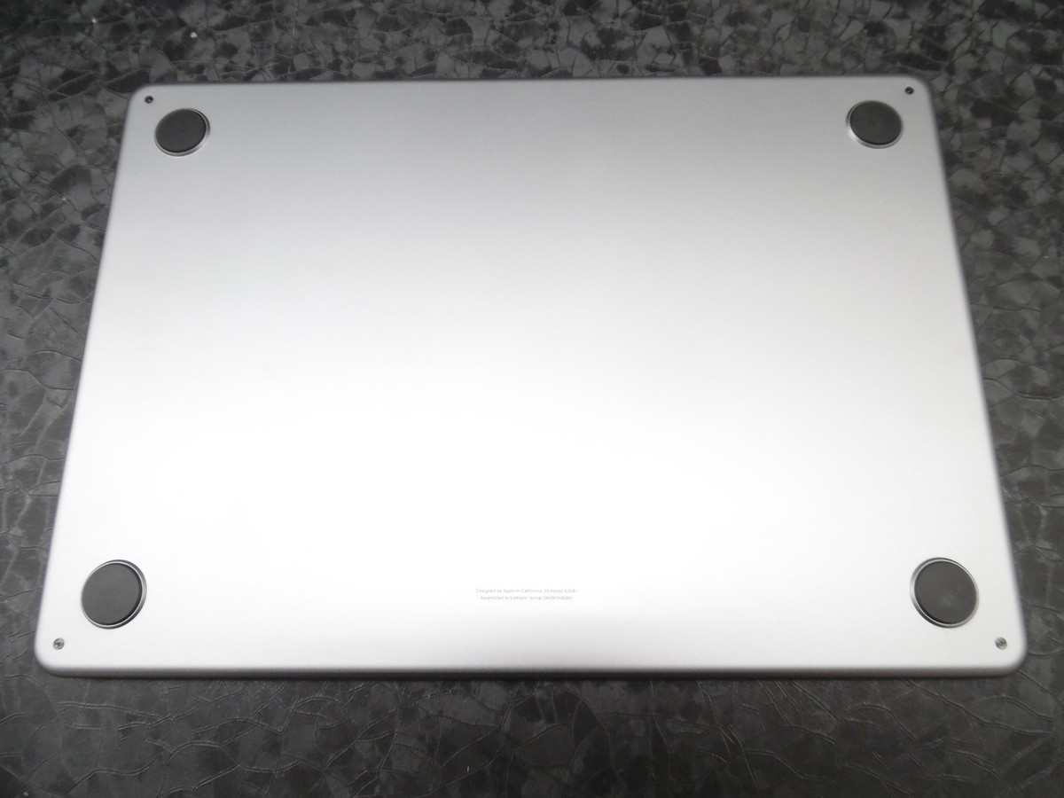 Apple MacBook Air M2 2022 13