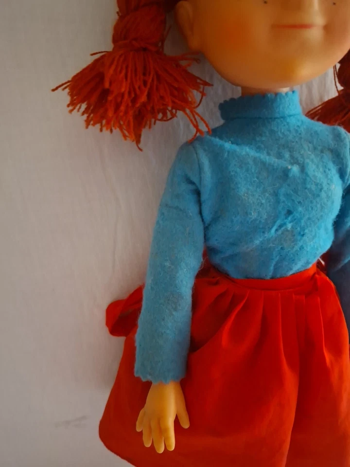 Bambola VINTAGE ANNA DAI CAPELLI ROSSI FURGA  - Immagine 4 di 4