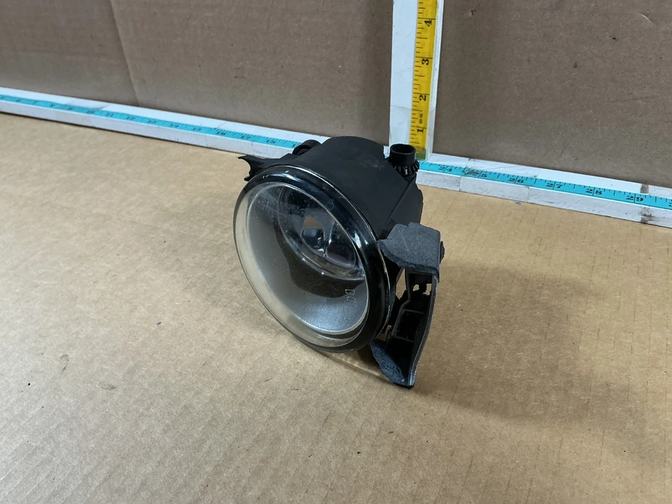 Faro antiniebla delantero izquierdo lado del conductor Toyota Sienna 2011-2020 81220-08020 OEM Foto 3 de 4