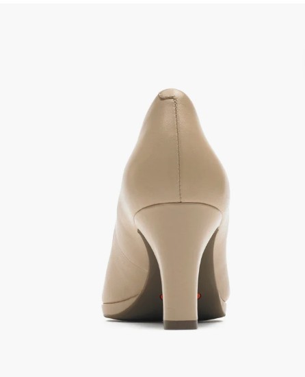 Rockport Beige Heel