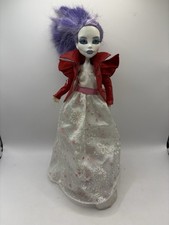 Monster High Spectra Vondergeist Doll With Mystery Outfit READ