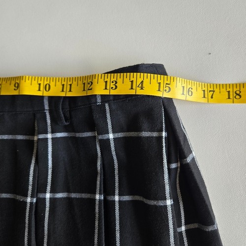 Hot Topic Plaid Pleated Mini Skirt Size L Y2K Alt Punk Schoolgirl Grunge 90s - Picture 5 of 9