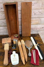 Unico Kit Cacciatori di Vampiri Fatto a Mano Pali Croce Bibbia Acqua Santa Unghie Prop (E)