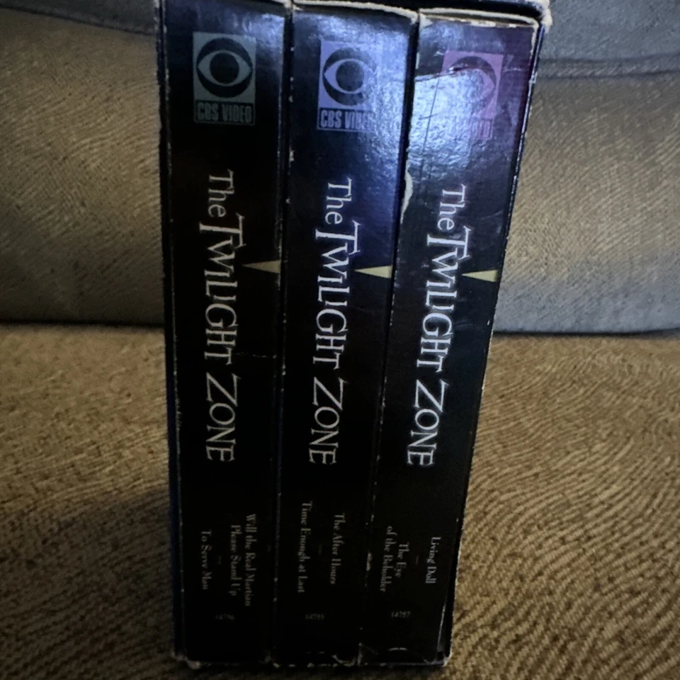 The Twilight Zone vhs lot “ 3 Tapes 6 Movies - Image 3 of 4