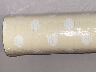 Thibaut Wallpaper Little Leaf Luxury Wall Covering 27'' x 9 yards T-9162 Beige