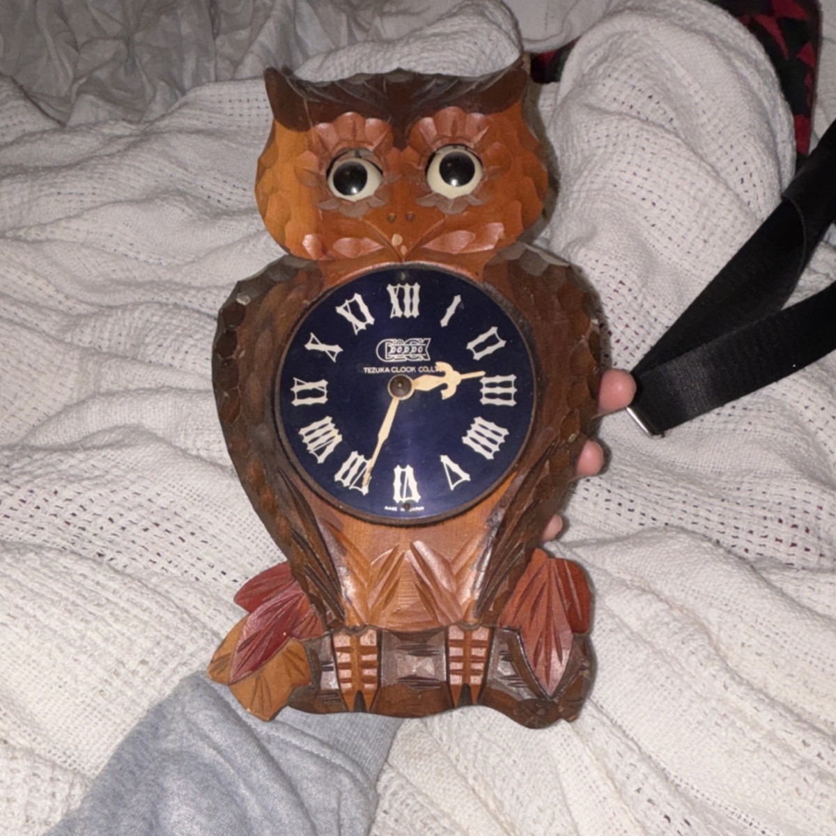 Extremely Rare Vintage Poppo Wooden Owl clock that has moving eyes