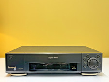 Panasonic NV-HS900B Super SVHS PRO Drive Odtwarzacz kaset wideo W bardzo dobrym stanie (PAL i NTSC)