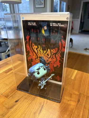 Funko Pop 1505 Comic Cover:Stranger Things The Piggyback Eddie Netflix Exclusive