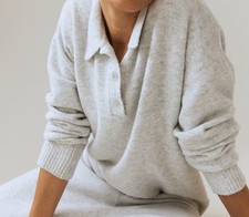 H&M Loose Chic & Stunning Soft Sweater 🩶🩶 Fine Knit with Collar Size XL🩶NWT