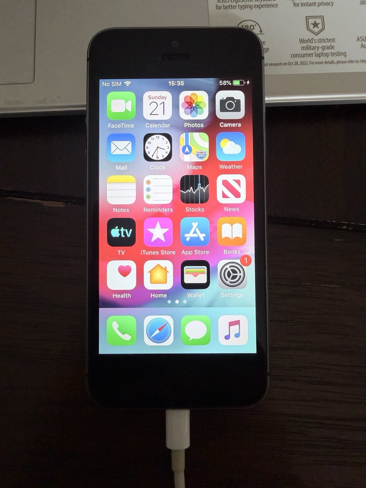 Apple iPhone 5s 16GB, Unlocked, Black Grey