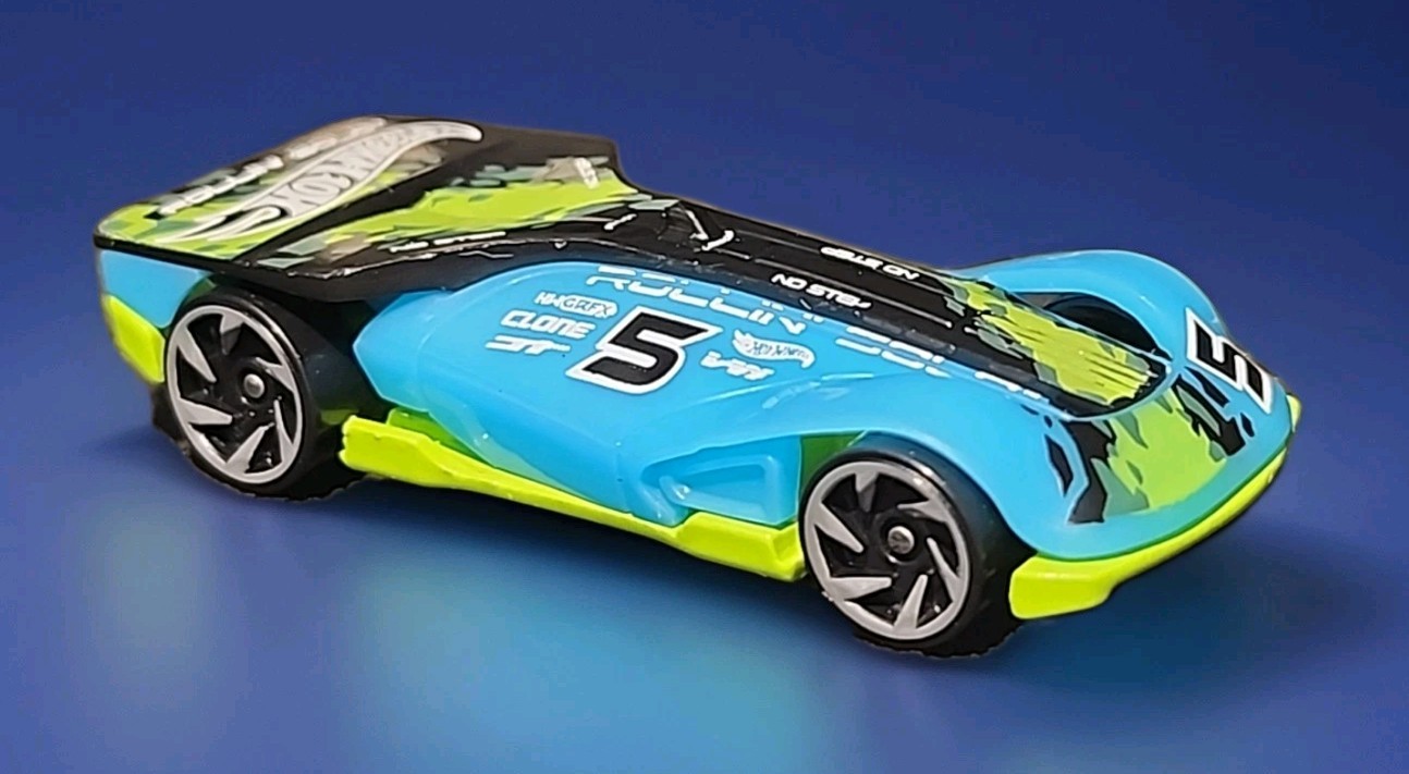 Hot Wheels 2024  Rollin Solo #154/250 HW Track Champs 1:64