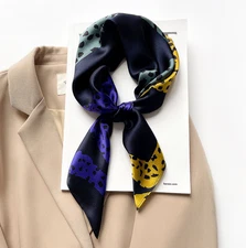 100% Silk Mulberry Shawl cheetah Print Square Bandanna Wrap 65X65cm Scarf new