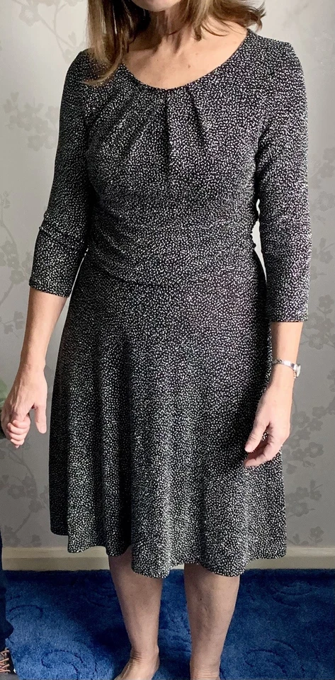 Linea Stretchy Black And Silver Sparkly Party Dress Size 12 - Image 4 of 4