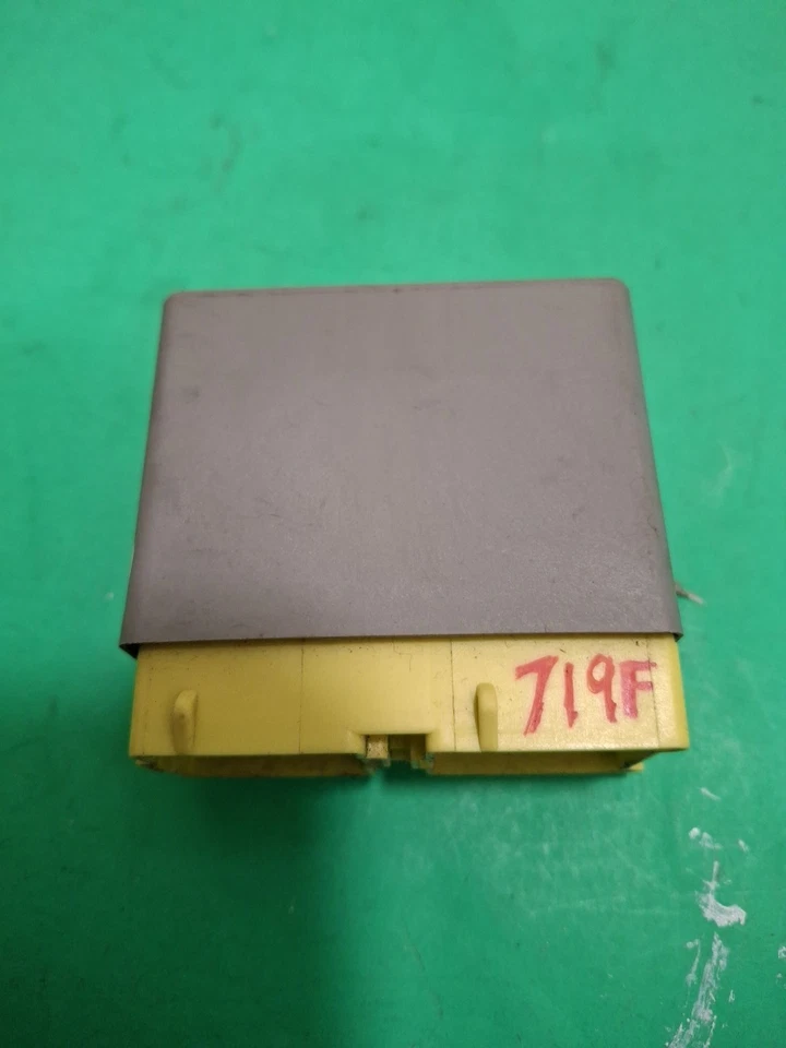 RELÉ CONTROL LUZ VOLVO (850 960 S90 V90) 1993-1998 9148880 895179000 Foto 4 de 4