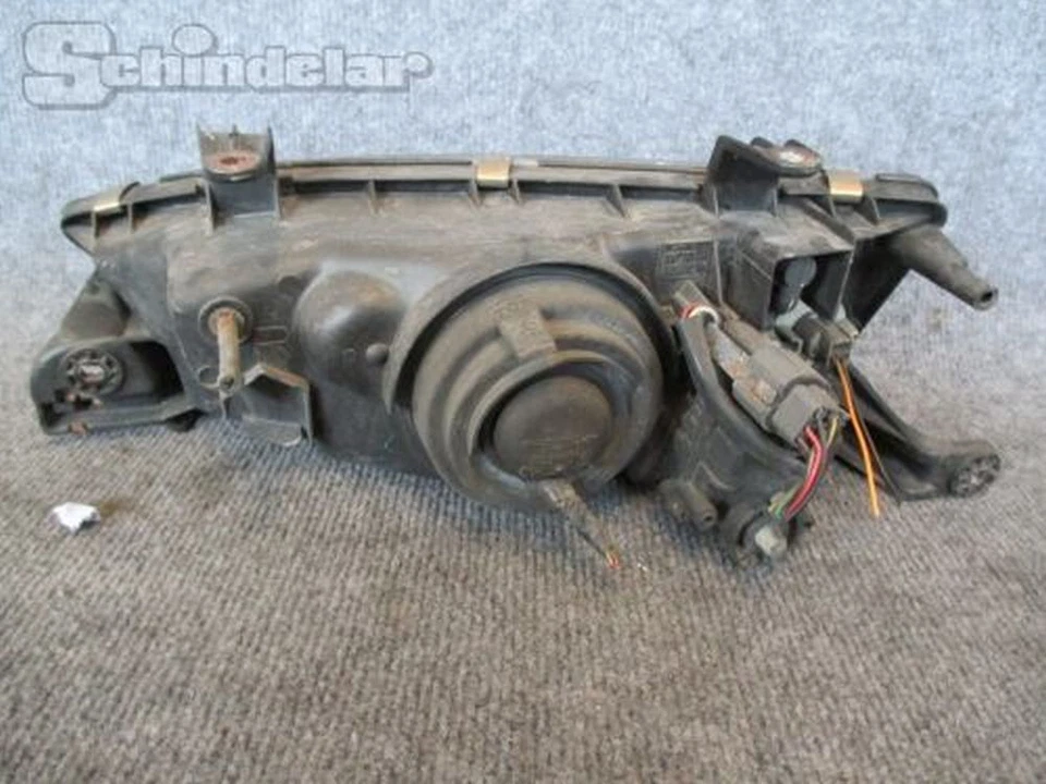 Faro derecho SUBARU LEGACY II STATION WAGON (BD, BG) 2.0I 4W - Imagen 2 de 2