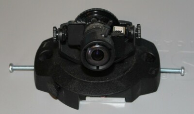 Axis p3301 IP wall/ceiling mountable camera with white dome