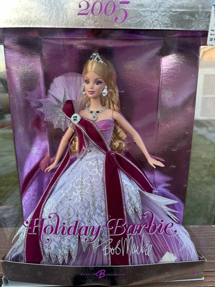Bob Mackie 2005 Felices Fiestas Celebración Barbie Muñeca Borgoña Vestido y Faja NUEVO Foto 2 de 4