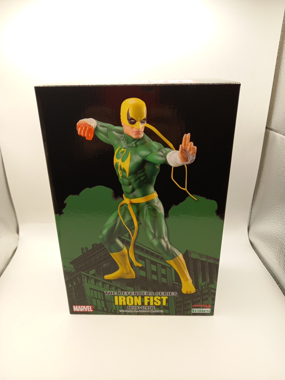Artfx+ The Defender Series Iron Fist Statue Kotobukiya