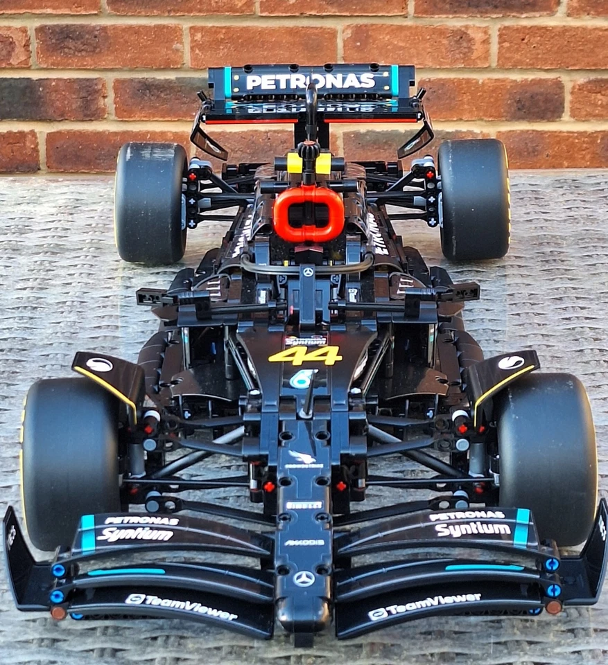 LEGO Mercedes W14 F1 42171 Lewis Hamilton LH44 Custom Sticker Set - Bild 4 von 4