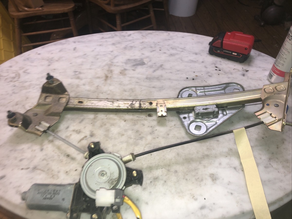 2000-2005 mitsubishi eclipse LH driver window regulator assembly