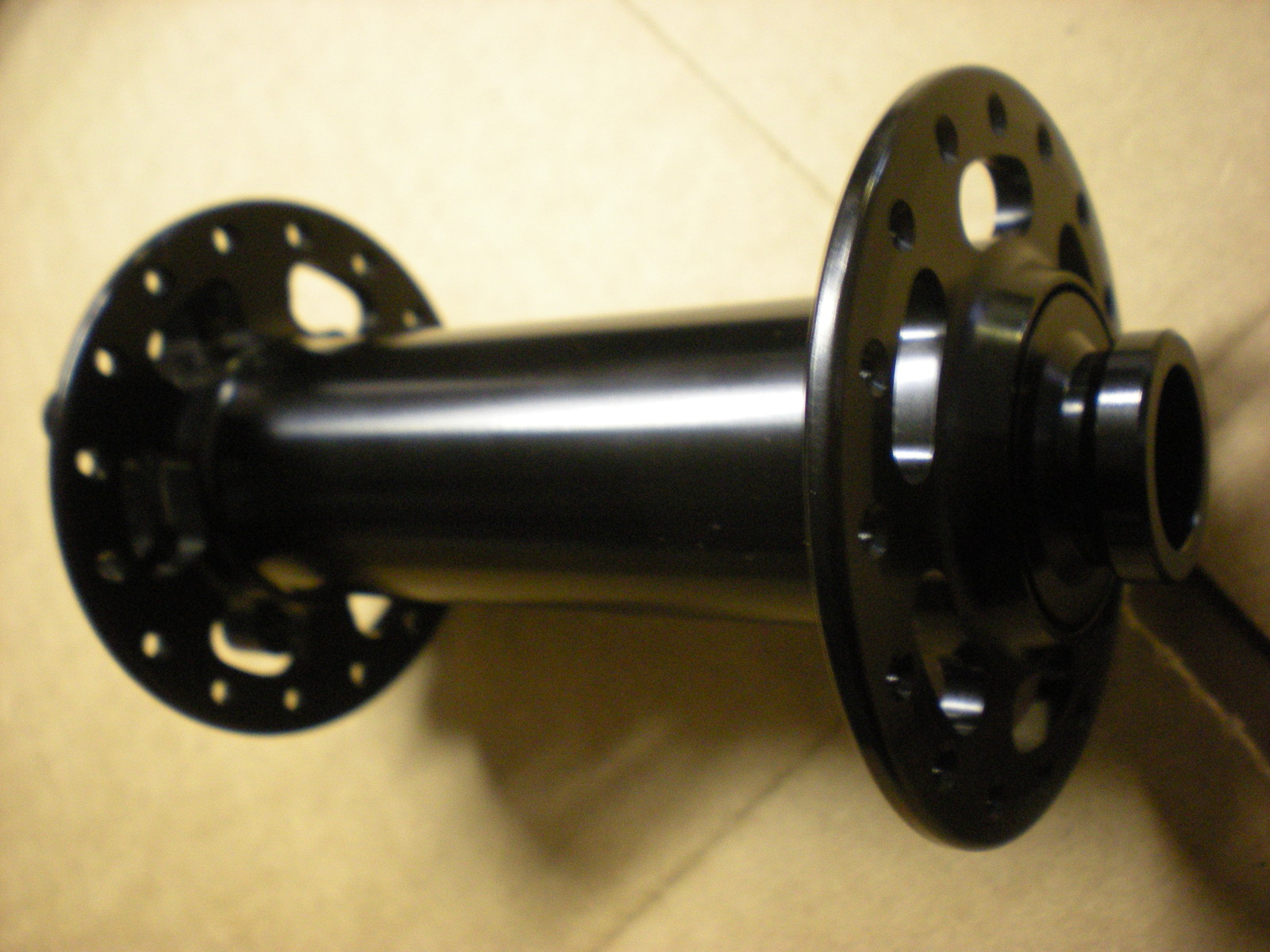 Carver Bikes 15 x 135mm Fat Bike Front Hub eBay