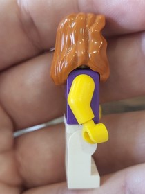 LEGO&reg; Minifig twn154 - Female Dark Purple Blouse with Gold Sash and Flowers