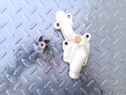 2002 KTM 250 300 SX EXC WATER PUMP IMPELLER AND COVER 00-02