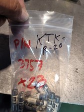 1 BAG OF 23pc KTK-R-20 bussmann  ( 20 Amp ) 20A 600Vac Fuse